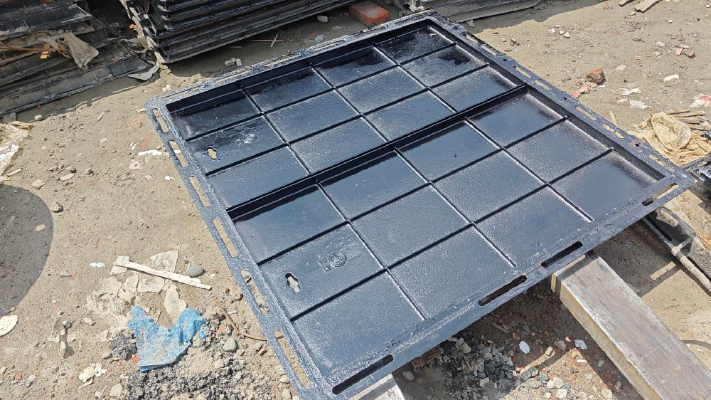 球墨鑄鐵井蓋生銹嗎?