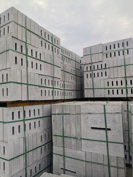 水泥井蓋，水泥井蓋供應(yīng)商，井蓋質(zhì)量，井蓋選擇，定制水泥井蓋，水泥井蓋價格，水泥井蓋供應(yīng)商推薦