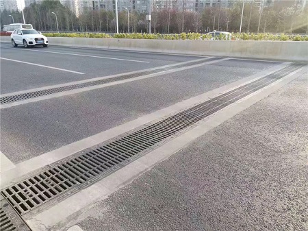 橫截溝鑄鐵篦子，橫截溝，橫截溝篦子，隧道橫截溝鑄鐵篦子